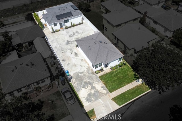 765 E Silva Street, Long Beach CA: https://media.crmls.org/medias/8f442453-83ca-4ff0-a43a-0807291476a4.jpg