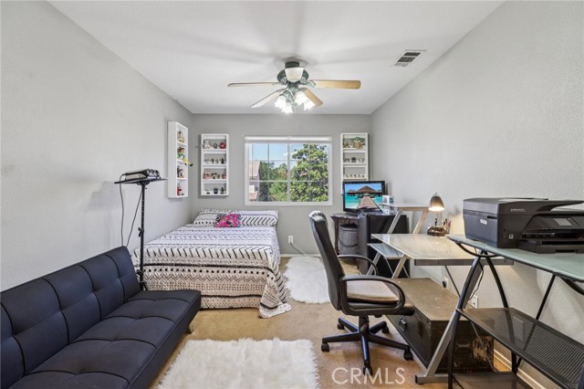 31461 Congressional Drive, Temecula CA: https://media.crmls.org/medias/8f447496-a3d8-4e00-99bf-c9f452cfa509.jpg