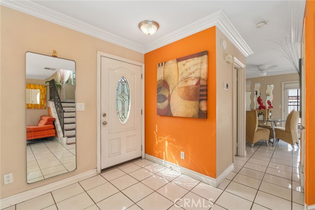 Detail Gallery Image 6 of 44 For 1949 Cottonwood, Colton,  CA 92324 - 3 Beds | 2/1 Baths