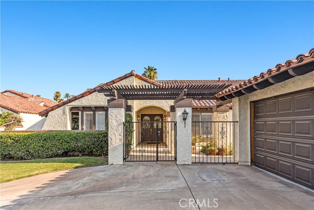 Detail Gallery Image 3 of 40 For 61 Calle Solano, Rancho Mirage,  CA 92270 - 3 Beds | 3/1 Baths