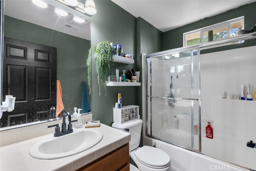 MLS #DW25236329 image #20