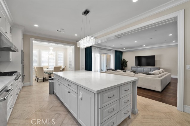 Detail Gallery Image 28 of 73 For 315 E Camino Real Ave., Arcadia,  CA 91006 - 5 Beds | 6 Baths