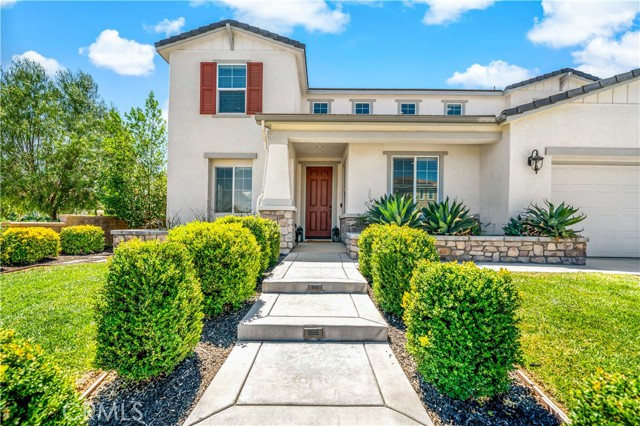 Detail Gallery Image 5 of 74 For 30635 Fern Gully Dr, Murrieta,  CA 92563 - 4 Beds | 3/1 Baths