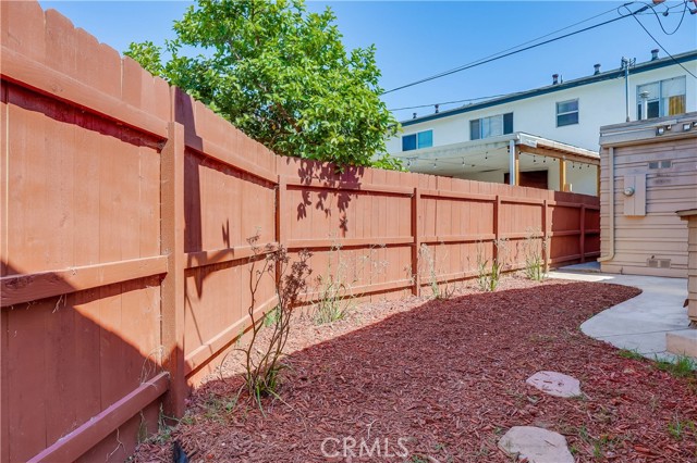 Detail Gallery Image 44 of 46 For 948 Cedar Ave, Long Beach,  CA 90813 - 2 Beds | 1 Baths
