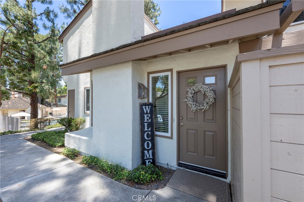 801 Vista Court