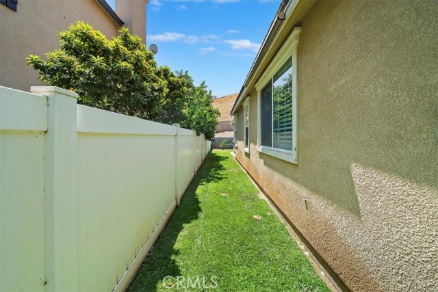 Detail Gallery Image 46 of 48 For 1129 Shady Creek Dr, San Bernardino,  CA 92407 - 3 Beds | 2 Baths