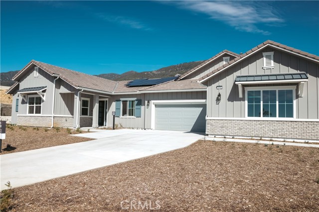 7051 Hurley Court, San Bernardino CA: https://media.crmls.org/medias/8f47cd57-ed04-4e55-b2ba-c882aa581235.jpg