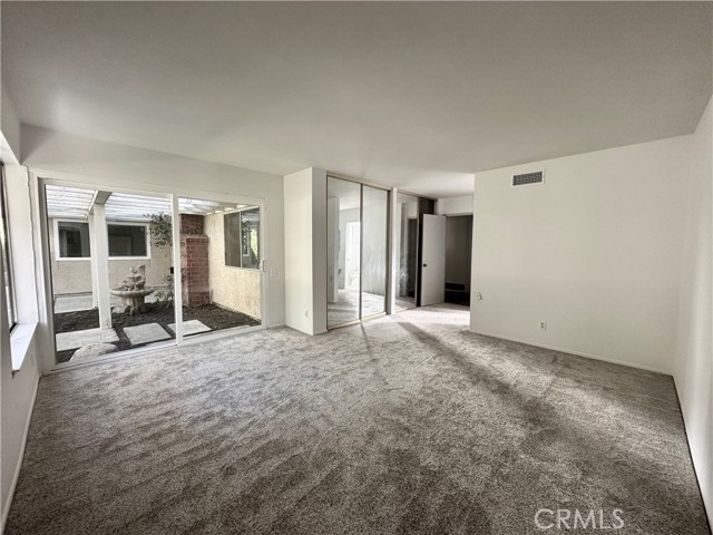 Detail Gallery Image 14 of 21 For 24171 La Pala Ln, Mission Viejo,  CA 92691 - 4 Beds | 2 Baths