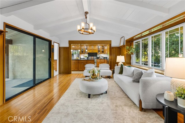 1260 Oakhaven Lane, Arcadia CA: https://media.crmls.org/medias/8f489a83-74ba-4963-b33a-5e0574e6cd69.jpg