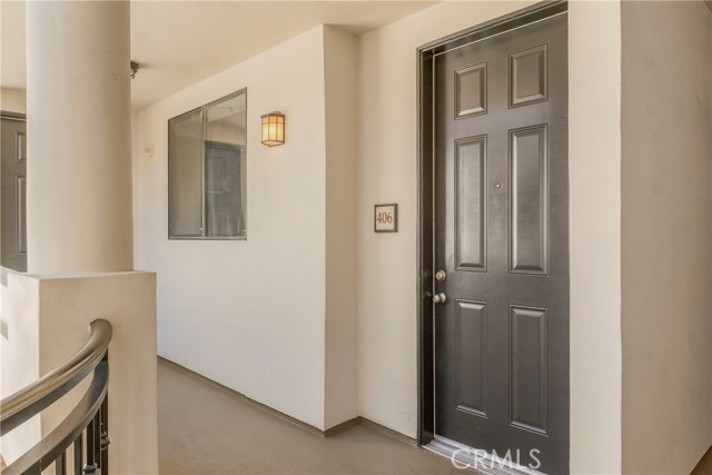 Detail Gallery Image 4 of 26 For 4724 Kester Ave #406,  Sherman Oaks,  CA 91403 - 2 Beds | 2 Baths