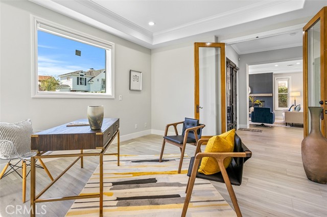 Detail Gallery Image 11 of 74 For 508 Westminster Ave, Newport Beach,  CA 92663 - 5 Beds | 5/1 Baths