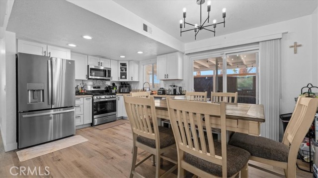 14676 Cool Glen Drive, Helendale, California 92342, 3 Bedrooms Bedrooms, ,2 BathroomsBathrooms,Residential Lease,For Rent,14676 Cool Glen Drive,CRCV25149304