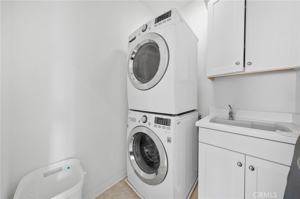 MLS #OC25230521 image #15