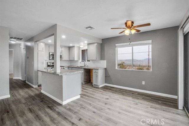 Detail Gallery Image 8 of 42 For 60762 Natoma Trl, Joshua Tree,  CA 92252 - 3 Beds | 2 Baths