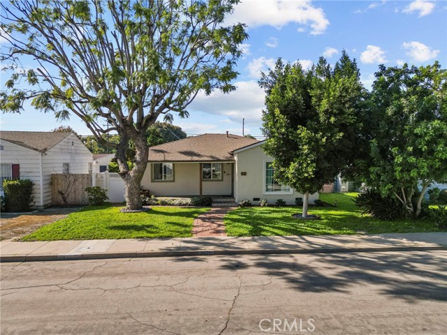 Detail Gallery Image 38 of 46 For 2871 Daisy Ave, Long Beach,  CA 90806 - 3 Beds | 2 Baths