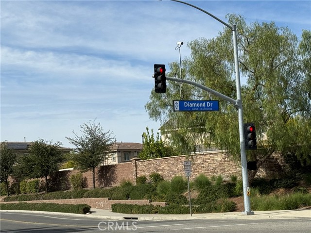 Detail Gallery Image 12 of 22 For 29325 Centerfield, Lake Elsinore,  CA 92530 - 4 Beds | 3 Baths