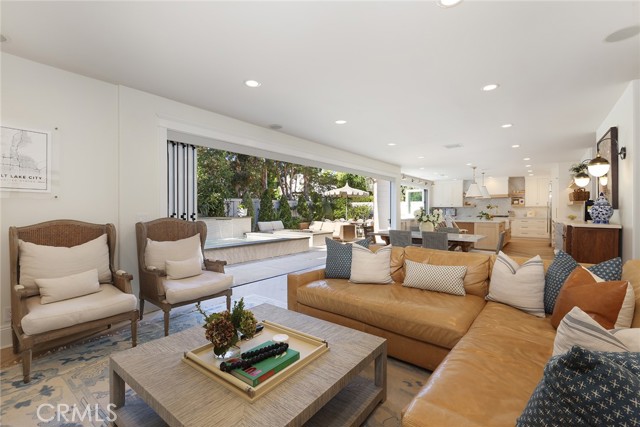 Detail Gallery Image 12 of 28 For 1949 Port Seabourne, Newport Beach,  CA 92660 - 5 Beds | 4 Baths