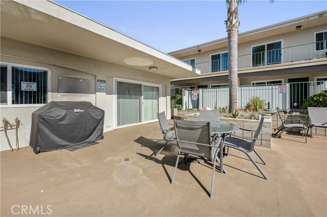 Detail Gallery Image 15 of 17 For 3649 Emerald St #124,  Torrance,  CA 90503 - 1 Beds | 1 Baths