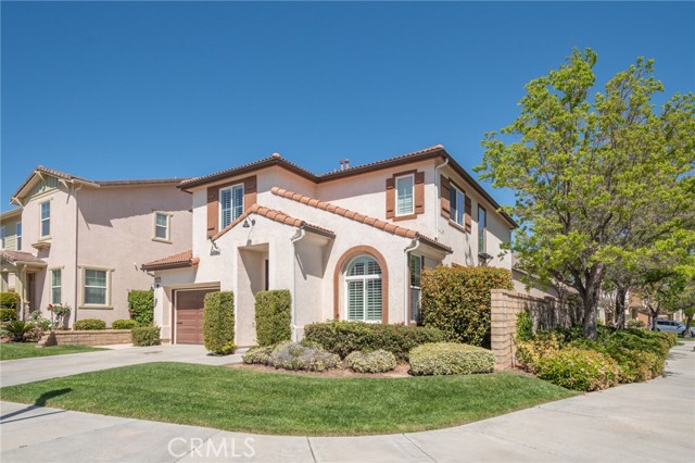 Detail Gallery Image 3 of 34 For 28802 Silversmith, Valencia,  CA 91354 - 4 Beds | 2/1 Baths