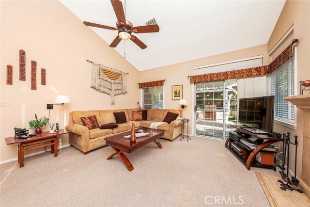 5618 Gardendale Lane, Palmdale CA: https://media.crmls.org/medias/8f4e7e66-336a-4d95-9963-efa04efa7818.jpg