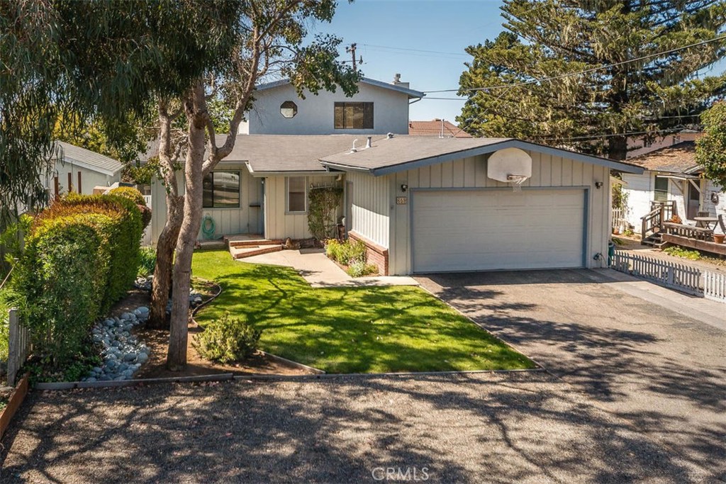 659 Fresno Avenue, Morro Bay, CA 93442