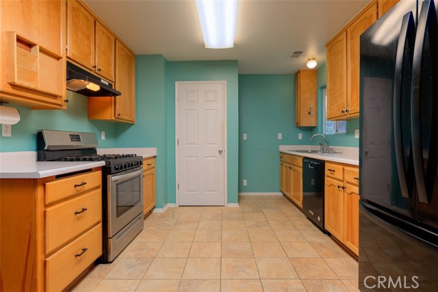 Detail Gallery Image 11 of 40 For 2732 Lowell, Chico,  CA 95973 - 3 Beds | 2 Baths