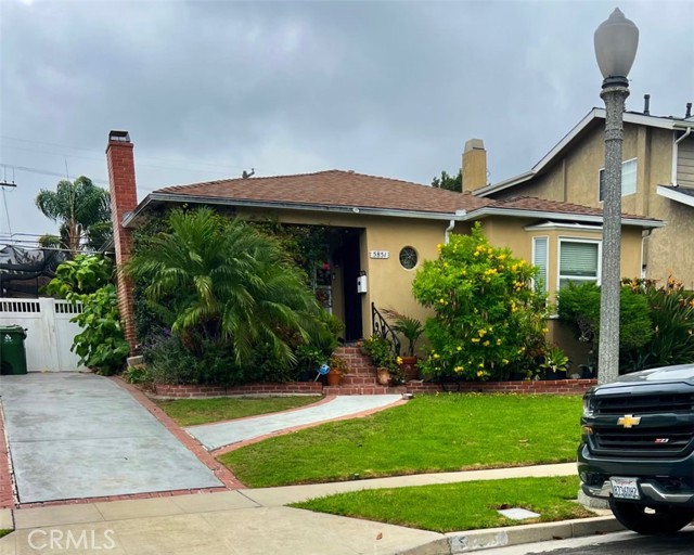 5851 West 77th Place
