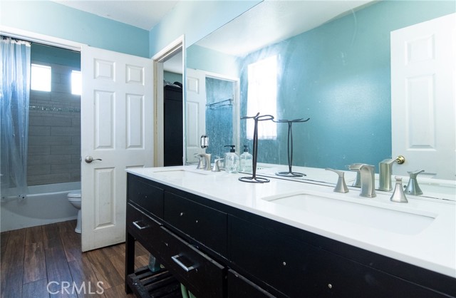 Detail Gallery Image 27 of 48 For 276 Cambria, Carson,  CA 90745 - 4 Beds | 3 Baths