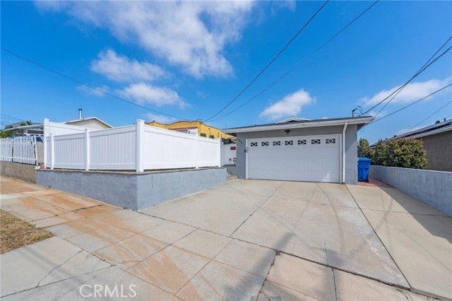 Detail Gallery Image 4 of 40 For 846 W Elberon Ave, San Pedro,  CA 90731 - 3 Beds | 2 Baths