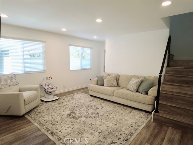 Secondary living room