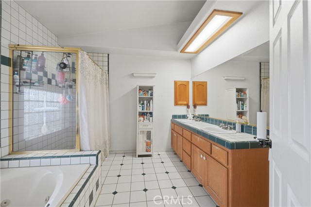 Detail Gallery Image 21 of 47 For 12035 Barbet, Phelan,  CA 92371 - 4 Beds | 2 Baths