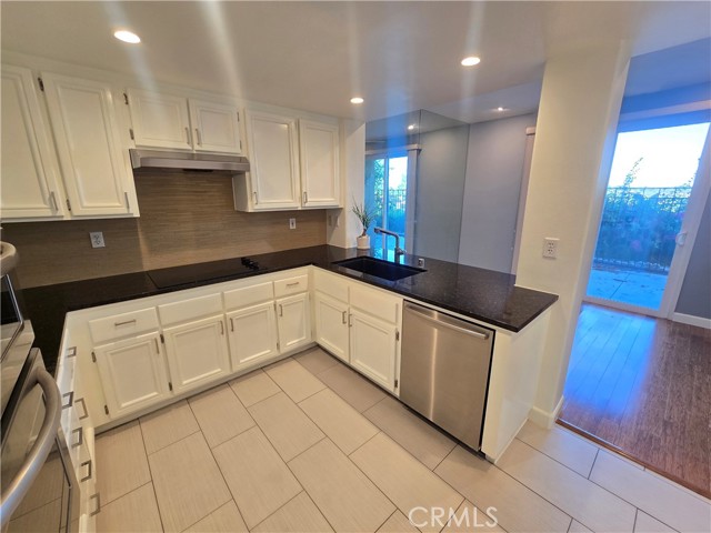 Detail Gallery Image 32 of 43 For 10 Donatello, Aliso Viejo,  CA 92656 - 2 Beds | 3 Baths