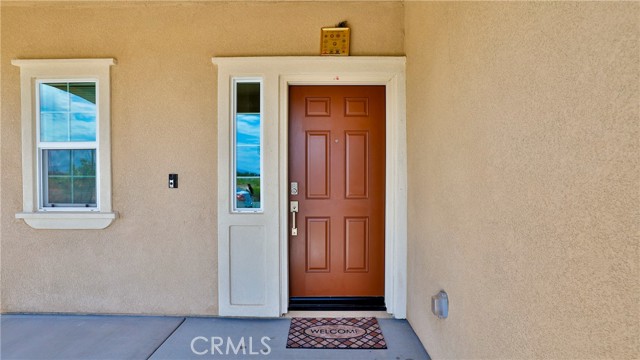 Detail Gallery Image 3 of 46 For 10868 Quarter Horse Ave, Hesperia,  CA 92345 - 3 Beds | 2/1 Baths