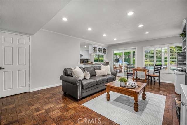 7126 Shadow Ridge Court, West Hills CA: https://media.crmls.org/medias/8f5405fd-4d67-41af-b9ee-c67d0211fcc0.jpg