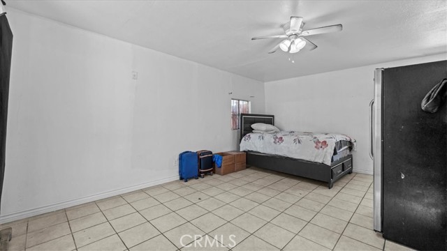 2337 Ogden Street, San Bernardino CA: https://media.crmls.org/medias/8f549149-f5f6-4b94-8b01-974bc7eb2f95.jpg