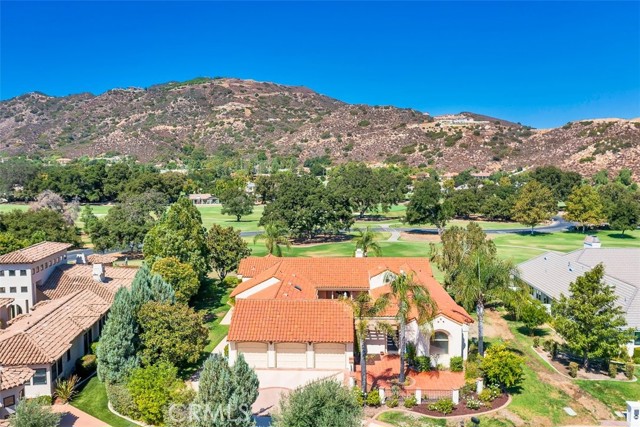 Detail Gallery Image 3 of 75 For 22793 Hidden Creek Ct, Murrieta,  CA 92562 - 3 Beds | 2/1 Baths