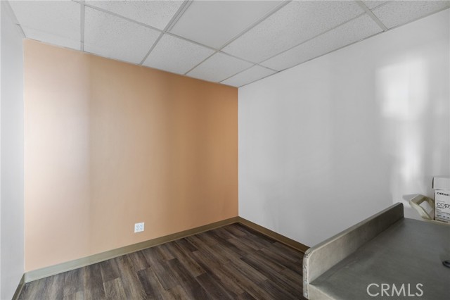 8719 Woodley Avenue, North Hills (los Angeles), California 91343, ,Commercial Lease,For Rent,8719 Woodley Avenue,CRSR25023132