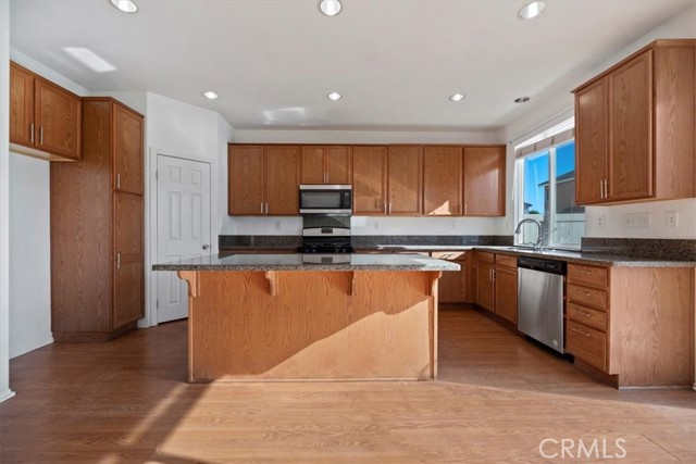 13223 Concord Drive, Victorville CA: https://media.crmls.org/medias/8f55aa7c-1a8f-43ef-8584-38acf0c0263b.jpg