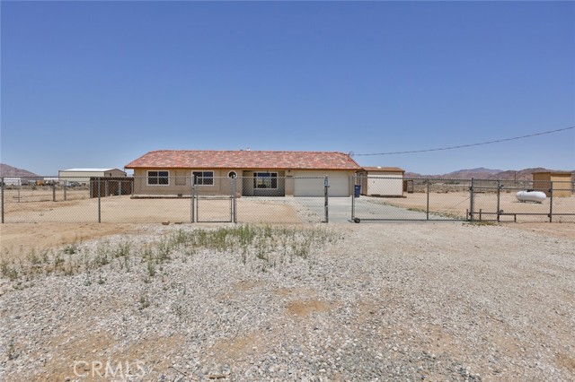 33550 Wilderness Lane, Lucerne Valley, CA, 92356 33550 Wilderness Lane, Lucerne Valley, CA, 92356