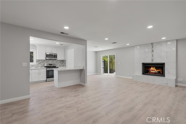 77445 Calle Potrero, La Quinta CA: https://media.crmls.org/medias/8f55f7ea-1f92-4f30-b540-136d53091a82.jpg