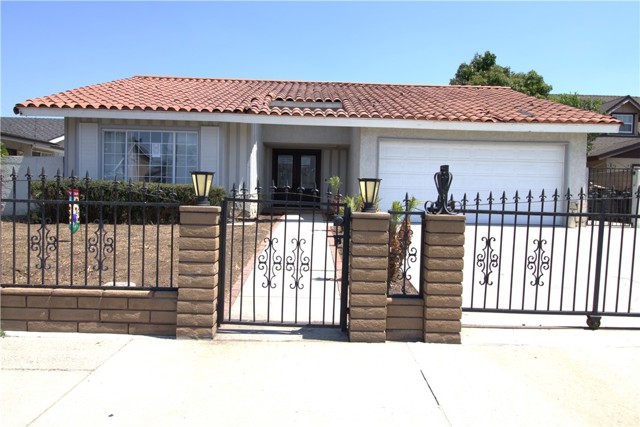 Detail Gallery Image 1 of 3 For 8623 Arma St, Pico Rivera,  CA 90660 - 4 Beds | 2 Baths