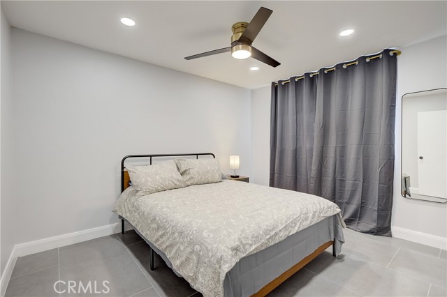 Detail Gallery Image 16 of 46 For 16562 Regina #4,  Huntington Beach,  CA 92649 - 2 Beds | 1 Baths