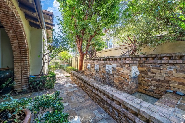 Detail Gallery Image 36 of 36 For 19 Momento, Irvine,  CA 92603 - 5 Beds | 4/1 Baths