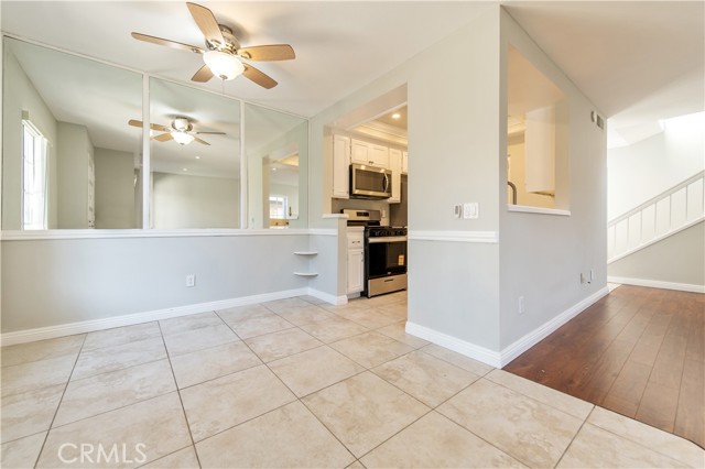 Detail Gallery Image 4 of 17 For 76 Christamon, Irvine,  CA 92620 - 3 Beds | 2/1 Baths