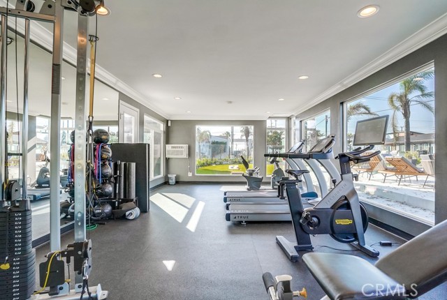 8250 Lankershim Boulevard, Space 19 photo 20