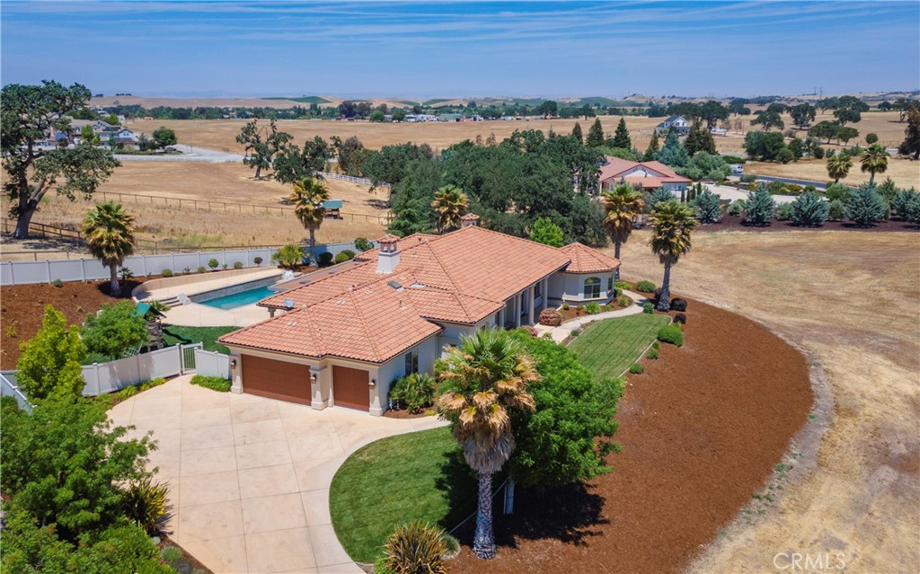 1825 Laguna Del Campo, Templeton, CA 93465