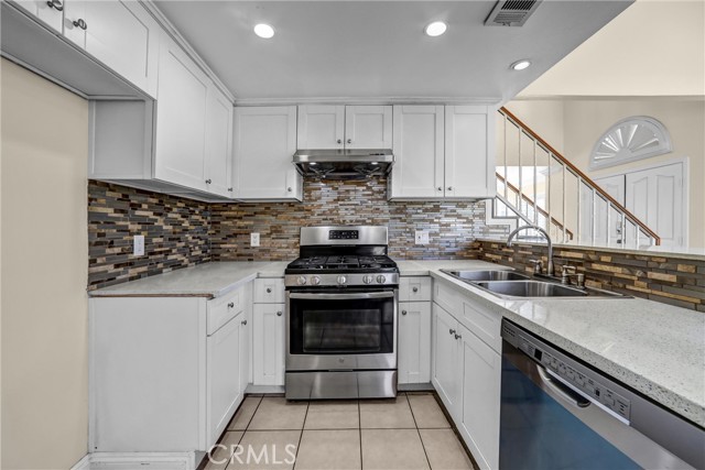 5540 Sutana Avenue photo 14