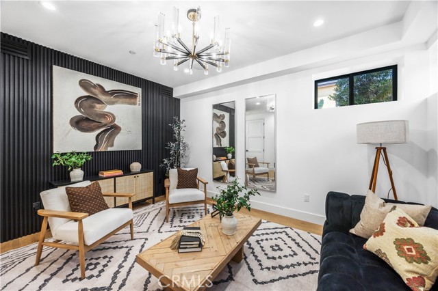 924 17th St, Hermosa Beach CA: https://media.crmls.org/medias/8f59407f-7280-4cf7-8a56-0b8411bf430d.jpg