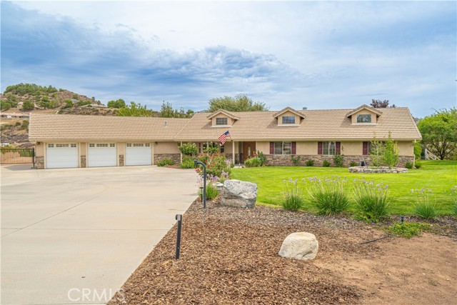 Detail Gallery Image 35 of 71 For 33926 Mcennery Canyon Rd, Acton,  CA 93510 - 4 Beds | 3 Baths