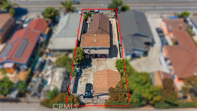 138 W Gage Avenue, Los Angeles CA: https://media.crmls.org/medias/8f5abf1a-e082-4982-8bbb-f0556b48fb82.jpg